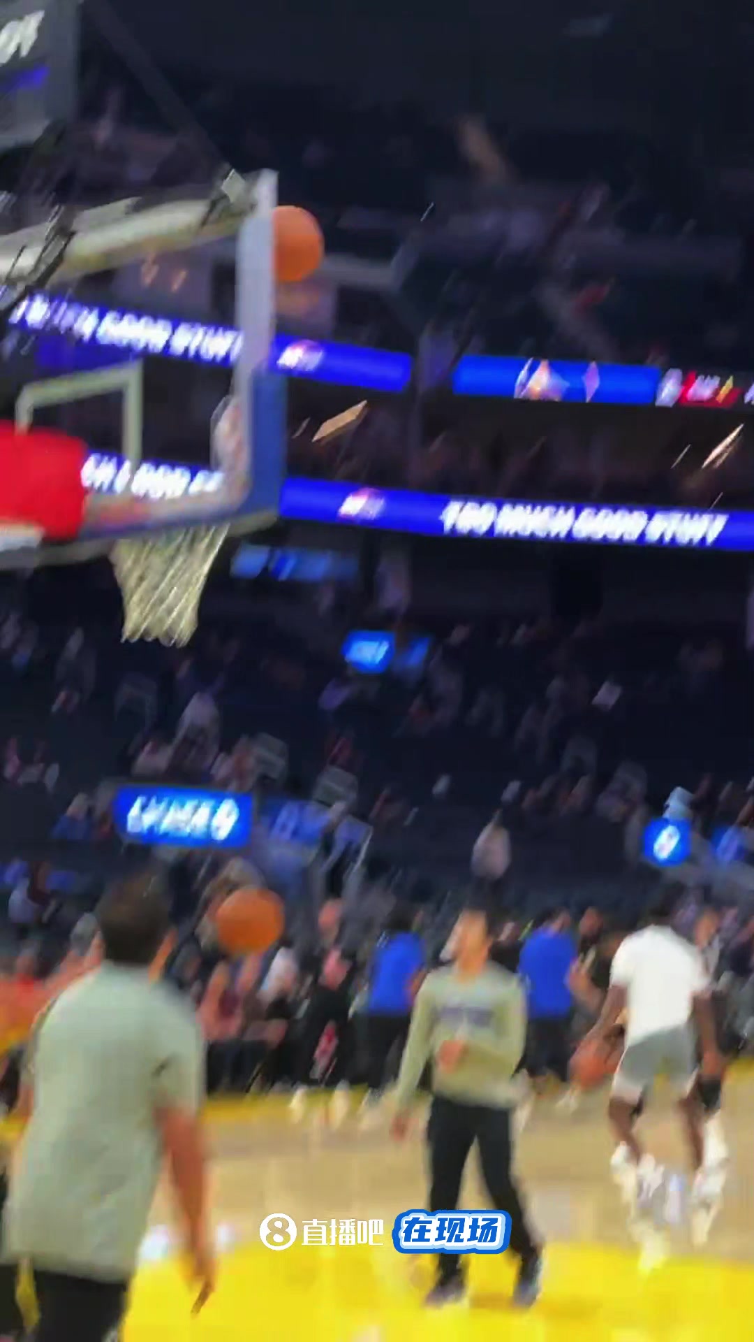 近距离观看詹姆斯热身训练💪39岁的老詹这身体状态保持得是真好